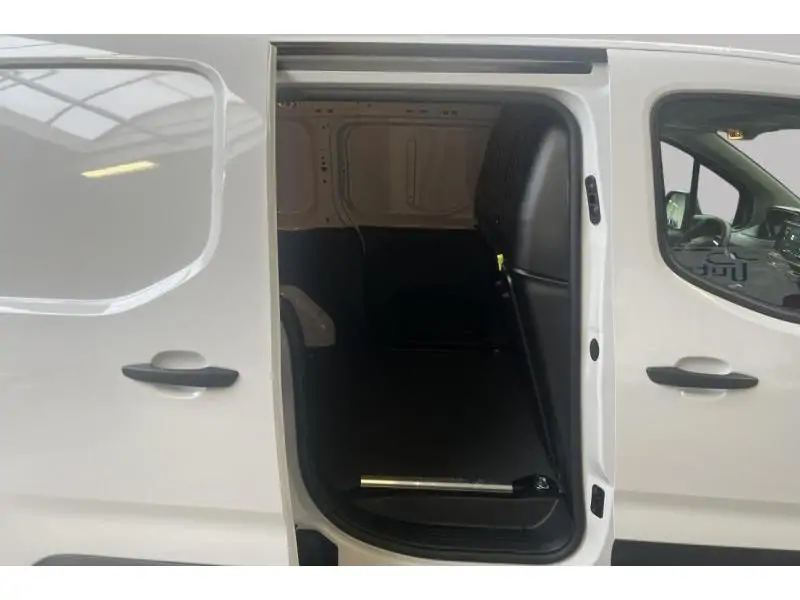VEHICLE__CONDITION_SERVICE Peugeot Partner STANDARD LIGHT WHITE 18