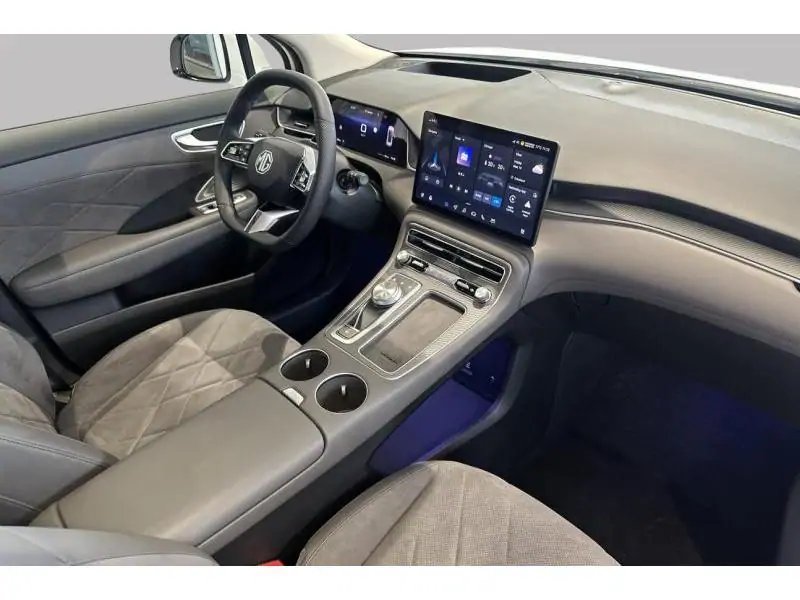 VEHICLE__CONDITION_SERVICE MG MGS6 EV LONG RANGE - LUXURY 77 kWh WHITE 2