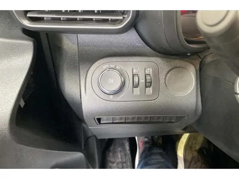 Occasion Opel Combo E Cargo BLACK 21