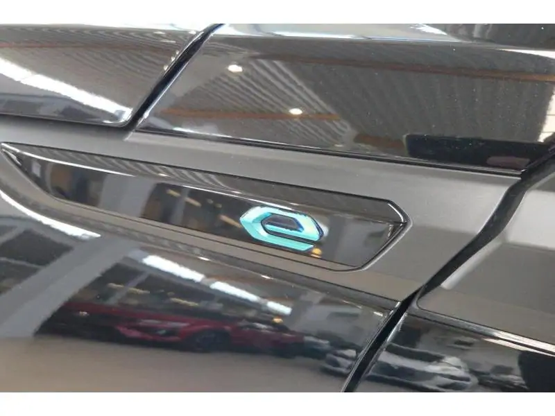 Occasion Peugeot e-2008 Allure BLACK 22