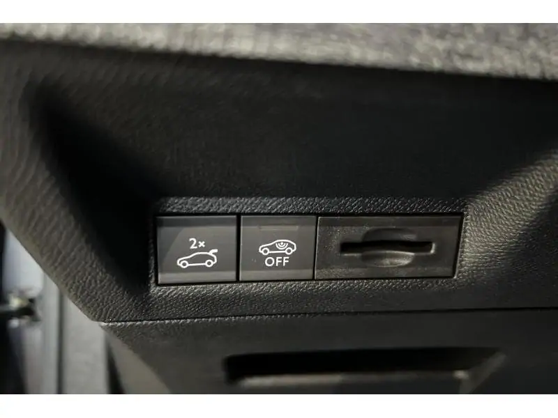 VEHICLE__CONDITION_SERVICE Peugeot 5008 GT GREY 21