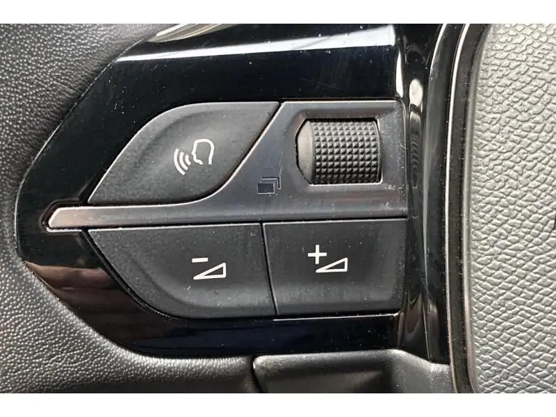 Occasion Peugeot 2008 Allure Pack GREY 30