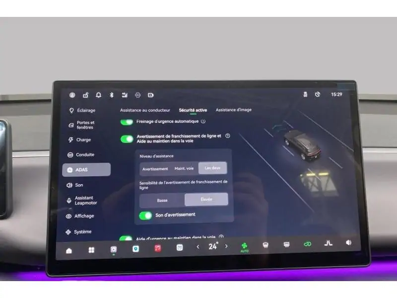VEHICLE__CONDITION_SERVICE Leapmotor C10 DESIGN BLACK 37
