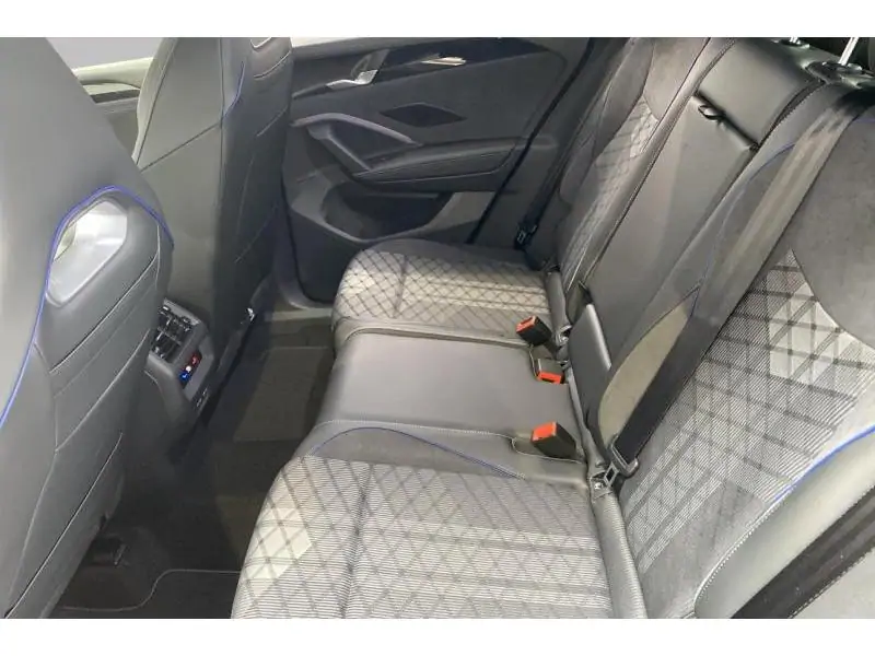 Occasion Volkswagen Tiguan R-Line* Caméra GPS GREY 18