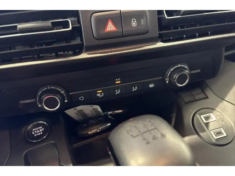 VEHICLE__CONDITION_SERVICE Opel Combo CARGO L1H1 WHITE 15