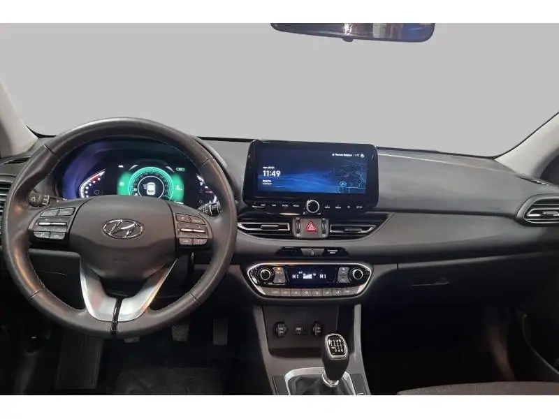 Occasion Hyundai i30 1.5 T-GDi 48v Sky 5d 118kW RED 11