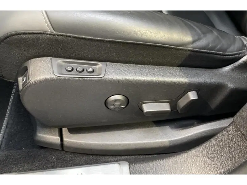 Occasion Citroen C5 Aircross Shine - 1.6 PHEV 225 GREY 22