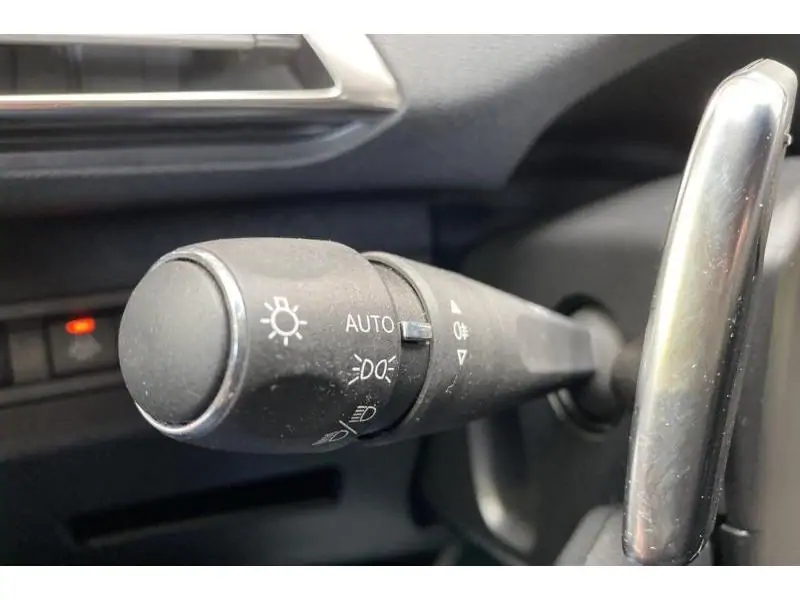 Occasion Peugeot 3008 II Allure Pack BLUE 24
