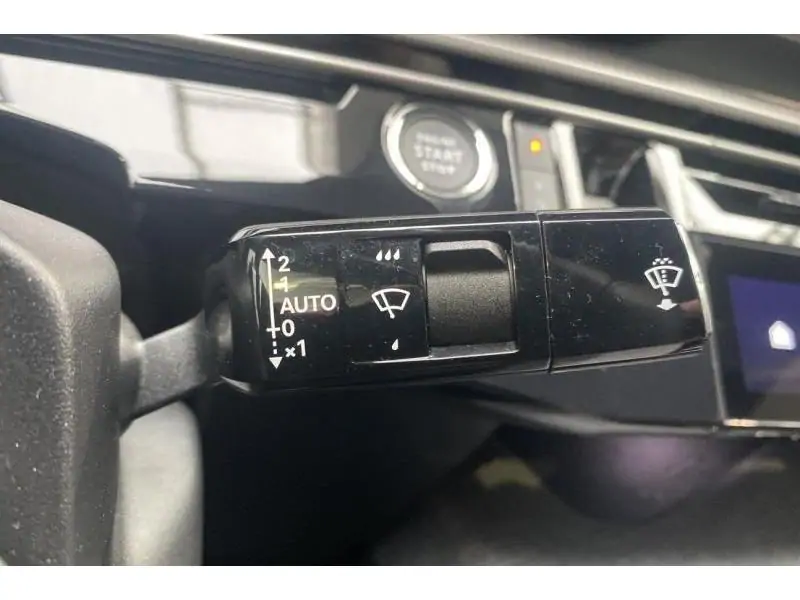Occasion Peugeot 3008 Allure HYBRID GREY 24