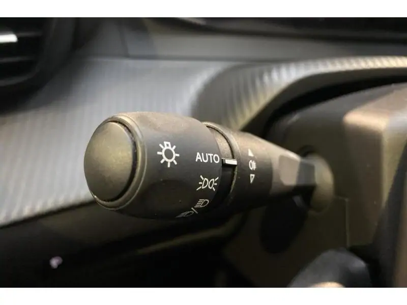 Occasion Peugeot 2008 Allure GREY 23