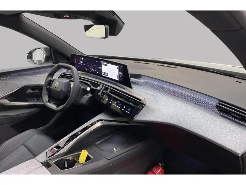 Occasion Peugeot 5008 e- GT BLACK 2