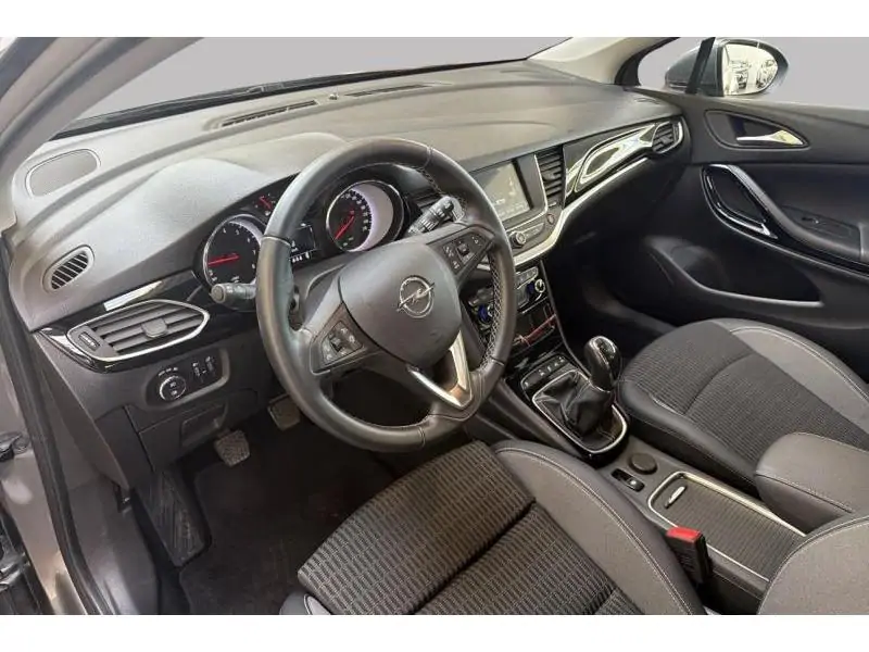 Occasion Opel Astra edition GREY 9