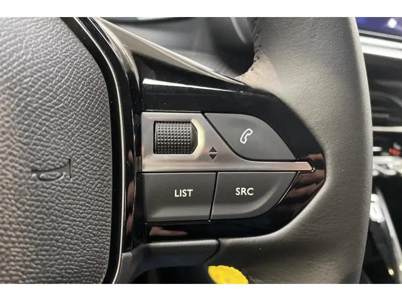 Occasion Peugeot 208 ALLURE*Détecteurs obs. Mirror Link BLUE 25