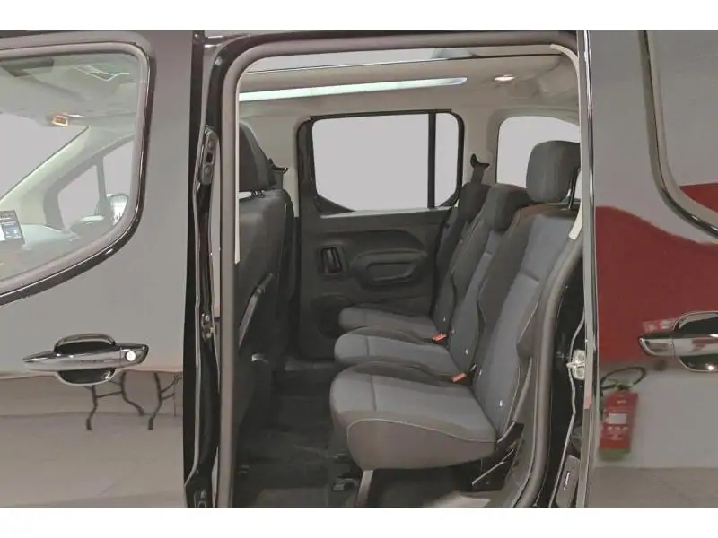 Démo Fiat Doblo Small 1.2 110 S&S MT 5pl BLACK 18