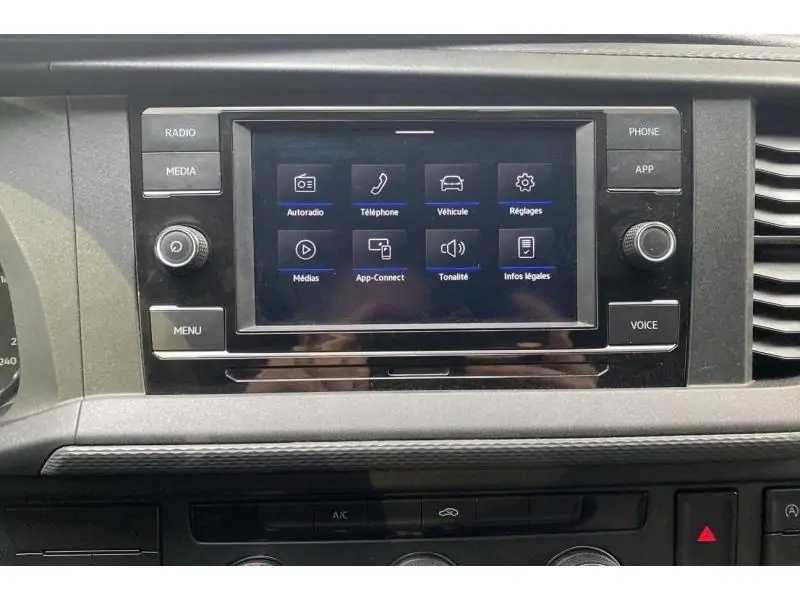 Occasion Volkswagen Transporter T6 Fourgon WHITE 13