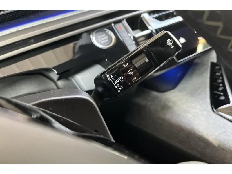 VEHICLE__CONDITION_SERVICE Peugeot 3008 GT GREY 24