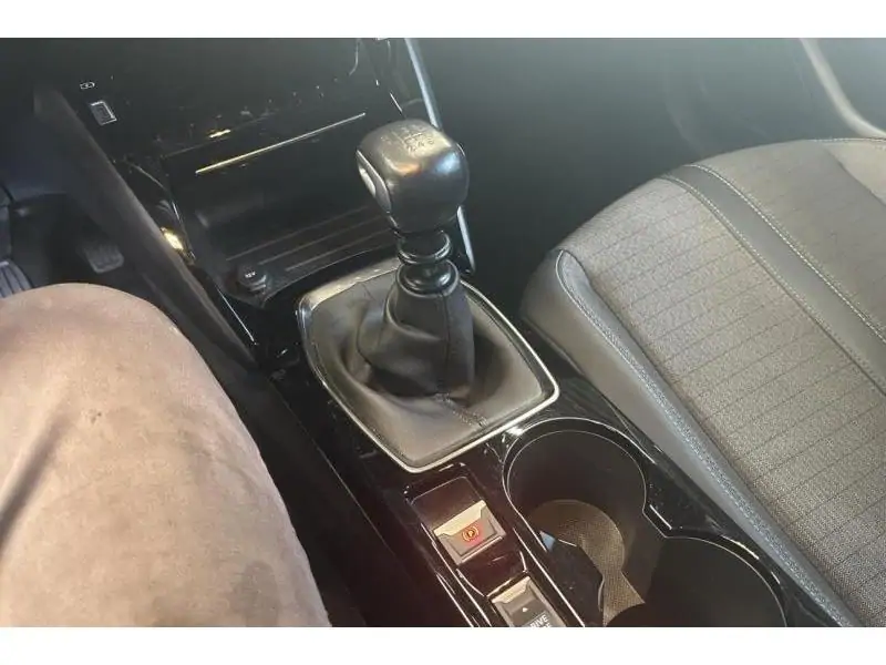 Occasie Peugeot 208 ALLURE PACK BLACK 16