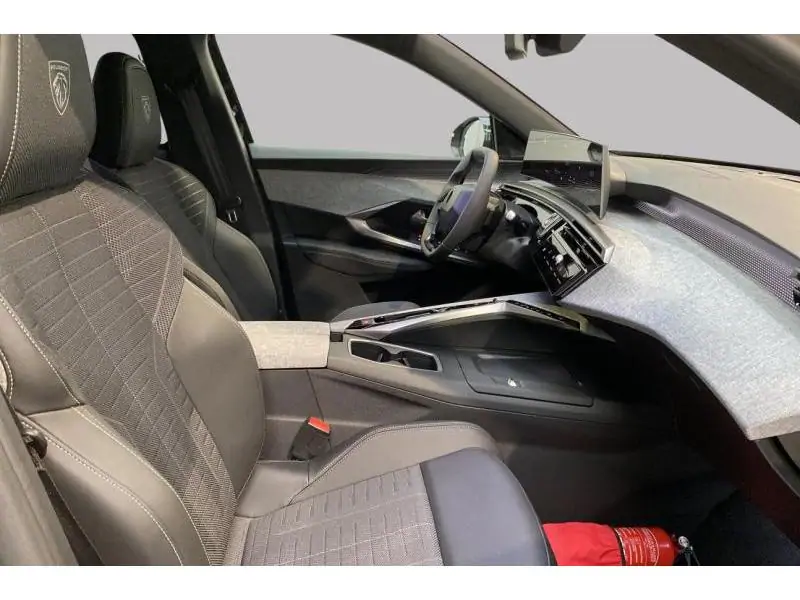 Occasion Peugeot 5008 GT MHEV BLACK 8