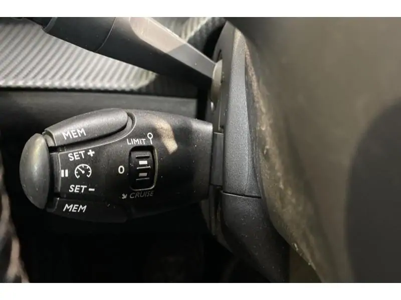 Occasion Peugeot 2008 II Allure SILVER 24