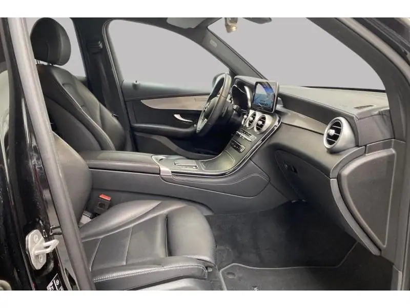 Occasion Mercedes-Benz GLC 200 d BLACK 8