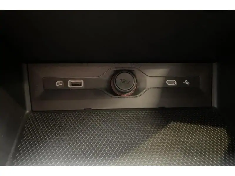 Occasion MG MG3 HYBRID+ LUXURY RED 38