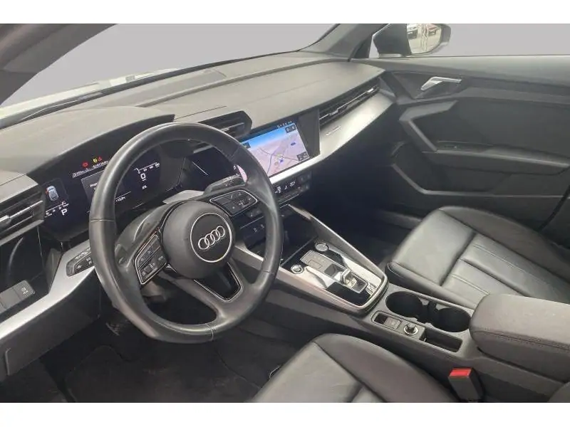 Occasion Audi A3 Sportback 30 TFSI ATTRACTION GREY 9