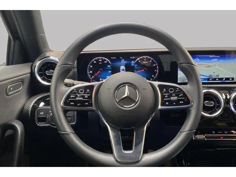 Occasion Mercedes-Benz A 180 Classe A* NAVI Caméra BLACK 12