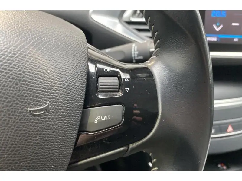 Occasie Peugeot 308 Allure *Cuir-GPS-boite auto* GREY 22