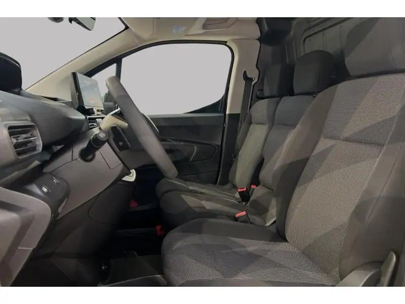 VEHICLE__CONDITION_SERVICE Peugeot Partner STANDARD BLACK 10