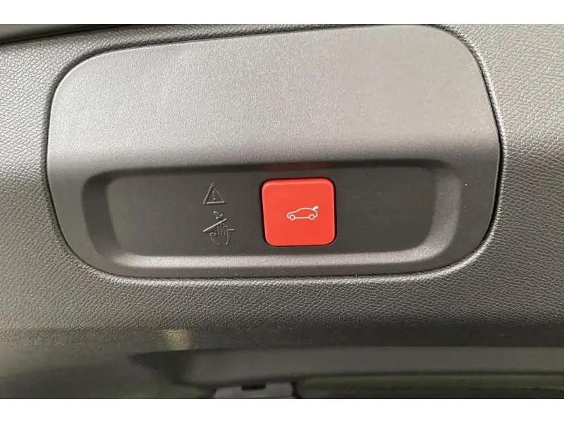 Démo Peugeot 408 GT EXCLUSIVE GREEN 25
