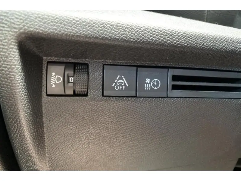 Occasion Citroen e-C4 FEEL* Caméra GPS Jantes alu GREY 24