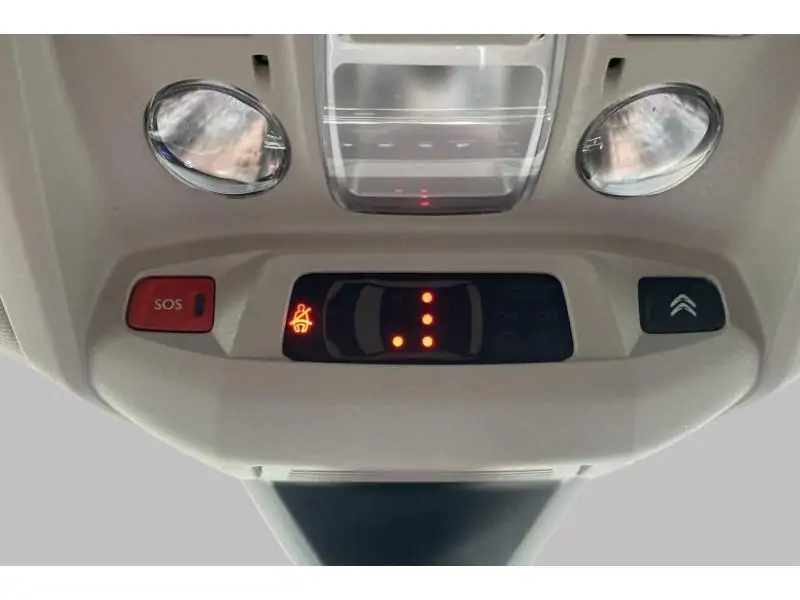Occasion Citroen C5 Aircross SUV 1.2 turbo MANUAL GREY 36