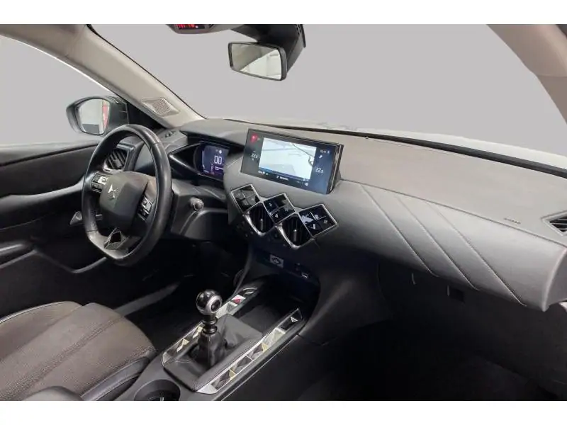 Occasion DS Automobiles DS 3 Crossback Crossback Bastille GREY 2