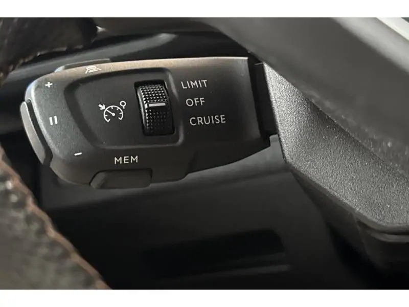 Occasion Peugeot 5008 GT - PANO BLACK 27