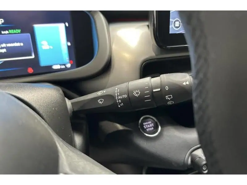 VEHICLE__CONDITION_SERVICE Jeep Avenger ELECTRIC-Avenger Full Electric - Altitude BLACK 24
