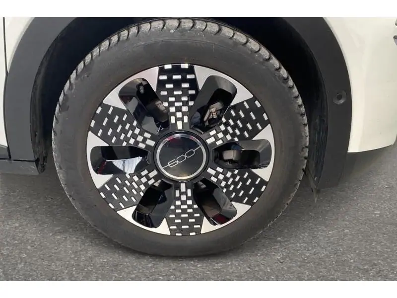 Occasion Fiat 600 LA PRIMA WHITE 22