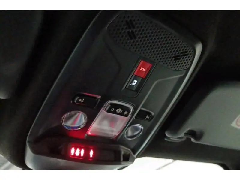VEHICLE__CONDITION_SERVICE Peugeot 2008 ALLURE HYBRID BLACK 21