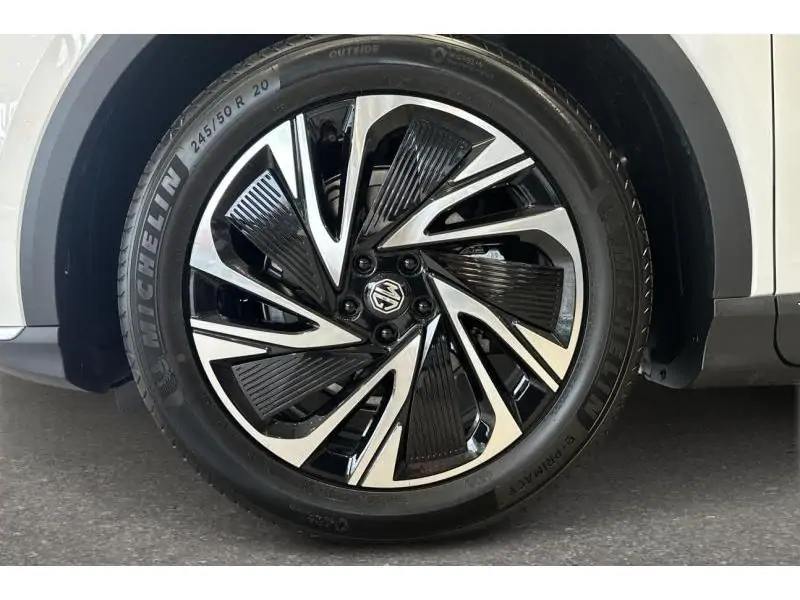 VEHICLE__CONDITION_SERVICE MG MGS6 EV LONG RANGE - LUXURY 77 kWh WHITE 20