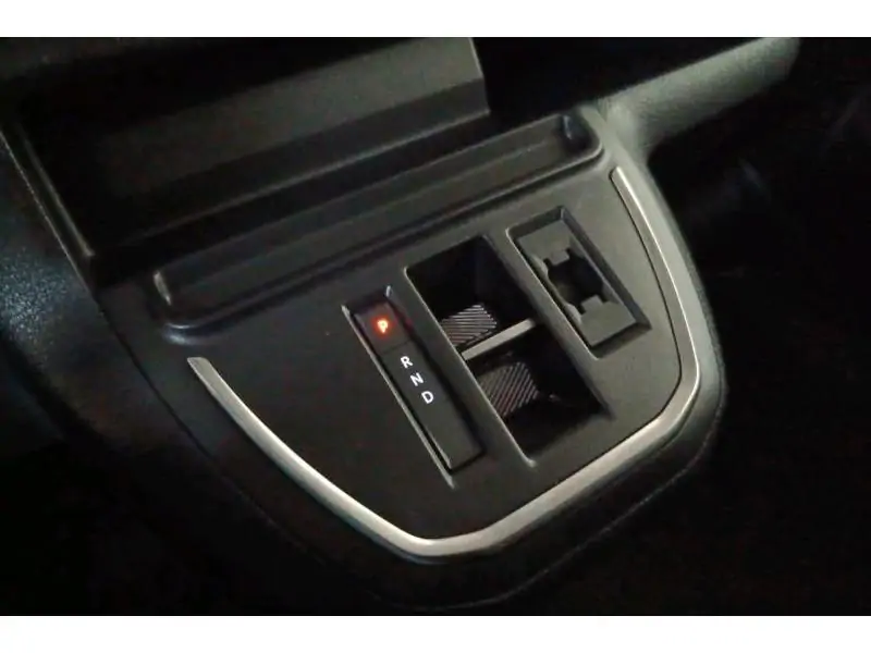 VEHICLE__CONDITION_SERVICE Peugeot Expert LONG Dubb Cab 5pl leder  vrij BLACK 16