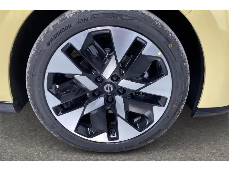 VEHICLE__CONDITION_SERVICE Leapmotor B05 DESIGN PROMAX YELLOW 22