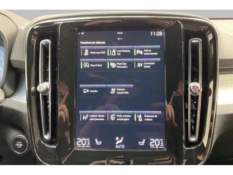 Occasion Volvo XC40 PLUS DARK GEARTRONIC BLACK 30