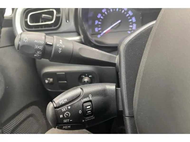 Occasion Citroen C3 Shine WHITE 23