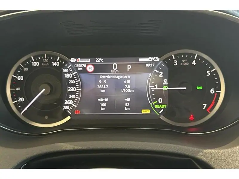 Occasie Jaguar E-Pace P300e R-Dynamic- FULL OPTION GREY 18