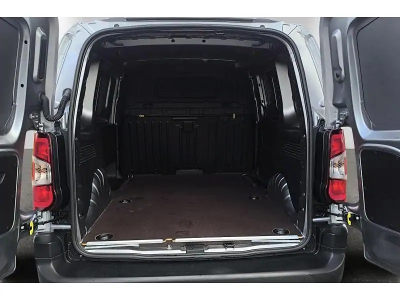 Occasion Peugeot Partner V Premium GREY 19