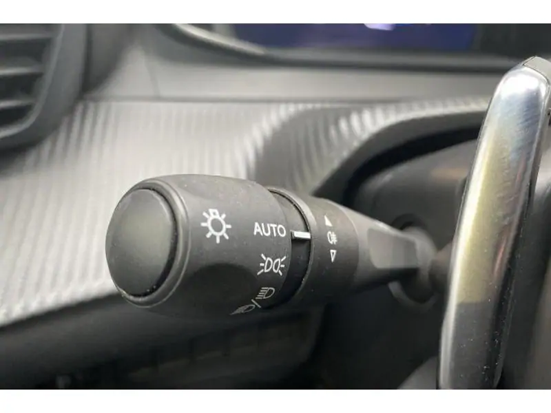 Occasion Peugeot 208 Allure HYBRID GREY 23