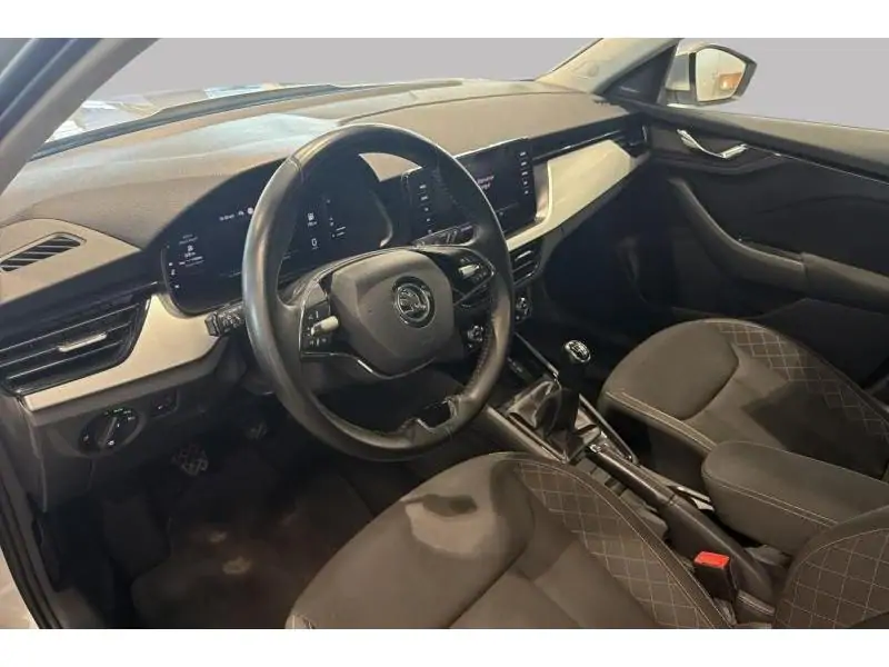 Occasion Skoda Kamiq ACTIVE WHITE 9