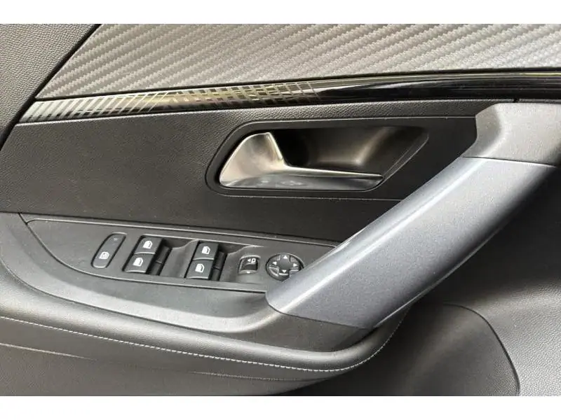 Occasion Peugeot 2008 II Allure GREY 17