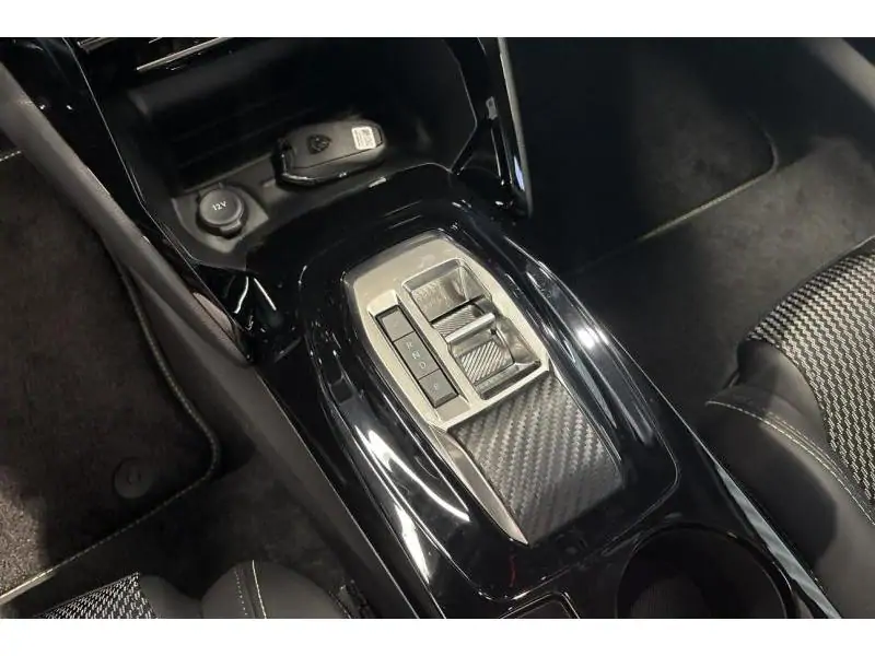 VEHICLE__CONDITION_SERVICE Peugeot 2008 GT GREY 16