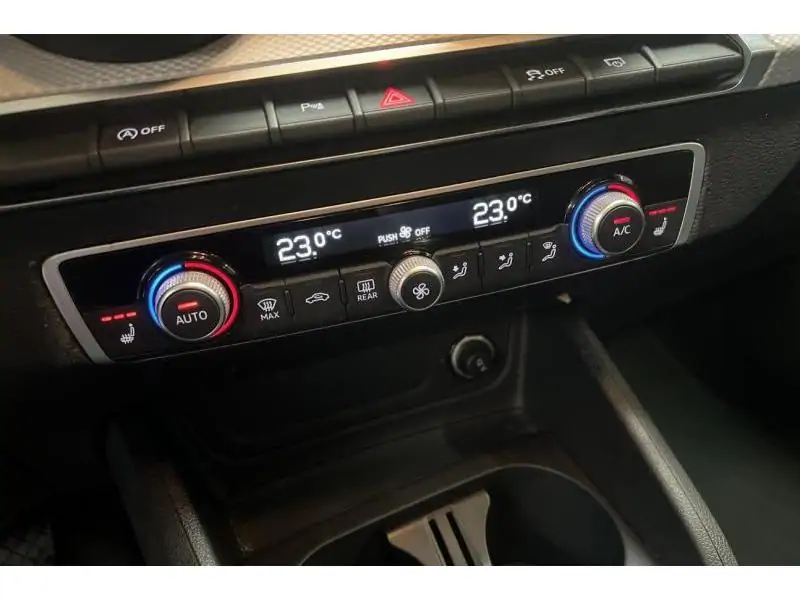 Occasion Audi Q2 S-LINE GREY 15