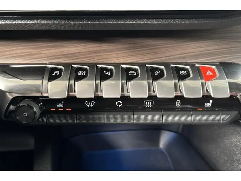 Occasion Peugeot 3008 GT RED 15